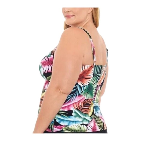 Swim Solutions V Neck Pleated Tankini Top NWT - Picture 2 of 5